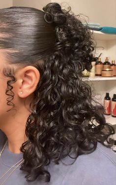 Cute Easy Curly Hairstyles Natural Curls, 80s Curly Hairstyles Black Women, Hair Styles Curlyhair, Cute Hairstyles For Short Hair Curly Half Up, Short Curly Hair Homecoming Styles, Curly Hair Ideas For Short Hair, Short Curly Hoco Hairstyles, Prom Curly Hairstyles Natural, Curly Airport Hairstyles