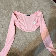 Never Worn Too Small For Me Not Oversized Casual Long Sleeve Crop Top For Spring, Pink Long Sleeve Crop Top For Day Out, Pink Long Sleeve Crop Top Casual Style, Pink Long Sleeve Casual Crop Top, Pink Long Sleeve Crop Top For Spring, Spring Pink Long Sleeve Crop Top, Spring Long Sleeve Pink Crop Top, Pink Bolero, Hollister Tank Tops