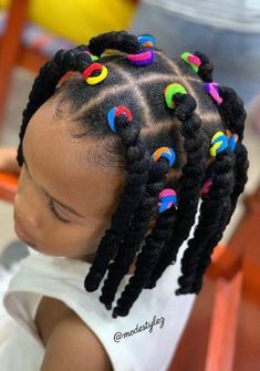 Hairstyles For Little Black Girls Easy, Penteados Fáceis Infantil, Braids For Kids Black, Simple Hairstyles For Kids, Kids Hairstyles Girls Black, Kids Hairstyles Black, Girls Braided Hairstyles Kids, Toddler Braids