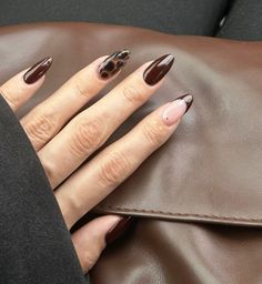 design: nailsby_sion Brown Marble Nails, Brown French Nails, Almond Shaped Nails, Coffin Nails Matte, Shaped Nails, Brown Marble, Almond Shape Nails, Classy Acrylic Nails, Dark Nails