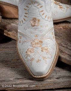 Dingo 1969 Women's #Primrose White Floral Embroidery Western Booties — Boyers BootnShoe White Embroidered Snip Toe Boots, White Embroidered Western Boots, White Embroidered Boots For Fall, White Embroidered Round Toe Boots, Flower Boots, White Floral Embroidery, Bridal Boots, Western Booties, Cowboy Style