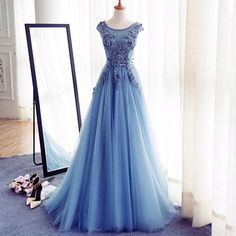 Blue Prom Gown, Cap Sleeve Prom Dress, Lace Long Prom Dress, Dress Stores, Princess Prom Dresses, Anna Dress, Prom Dresses 2017, V Neck Prom Dresses, Prom Dresses Sleeveless