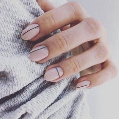 Picasso Nails, Makeup Nails Designs, Minimalist Nail Art, Lines On Nails, Striped Nails, Minimalist Nails