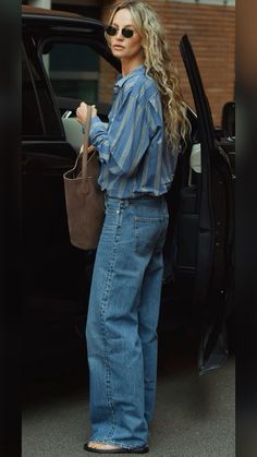 Jenna Lyons Style 2024, Fall Tall Boots Outfit 2024, The Olsen Twins Style 2024, Street Style Fall 2024, Jeans 2024 Fall, Fall Jeans 2024, New York Street Style Fall 2024, Sezane Fall 2024, Jenna Lyons Style