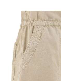 100% Cotton Beige Wide-leg Shorts With Elastic Waistband, Beige Wide Leg Shorts With Elastic Waistband, Beige Short Bottoms With Patch Pockets, Beige Bermuda Bottoms With Elastic Waistband, Chic Straight Leg Shorts With Pockets, Beige Bermuda Bottoms With Side Pockets, Beige Short Bottoms With Hip Pockets, Beige Short Bottoms With Side Pockets, Sneaker Wedge