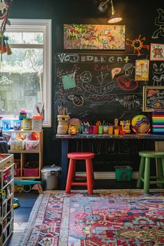 Creative kids' room with a dedicated art corner, featuring a chalkboard wall, craft table, and art supplies Bohemian Playroom Ideas, Maximalist Toddler Room, Colorful Homeschool Room, Maximalist Kids Bedroom, Kid Friendly Interior Design, Kids Room Color Ideas, Colorful Kids Playroom, Children Room Design Modern, Colorful Childrens Room