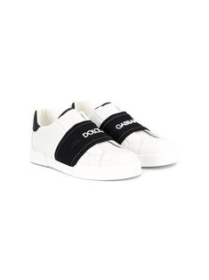 Dolce And Gabbana Kids, Black Friday Promotions, Dc Sneaker, Sneakers White, Sneakers Black, White Leather, Calf Leather, Dolce And Gabbana, Slip On