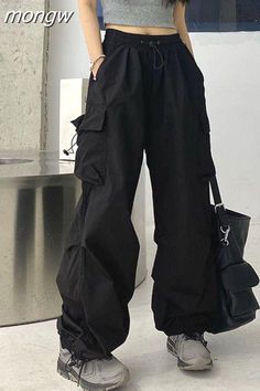 Hip Hop Cargo Pants, Streetwear Hip Hop, High Waist Wide Leg Pants, Pants Women Fashion, Loose Trousers, Easy Trendy Outfits, Cargo Pants Women, Really Cute Outfits, Pants Women