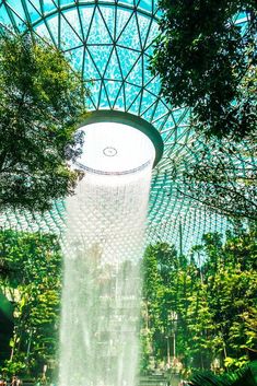 rain vortex at the jewel in Singapore Changi Airport