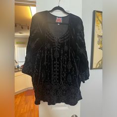 Worn Once In Perfect Condition Black Bohemian Relaxed Fit Shirt, Bohemian Black Top With 3/4 Sleeves, Velvet Shirt, Johnny Was, Shirt Color, Colorful Shirts, Top Blouse, Blouses, Womens Tops