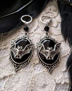 Lasaky - 1 Pair Halloween Gothic Bat Decor Earrings Black Gemstone Necklace, Bat Decor, Black Stone Earrings, Halloween Gothic, Black Gems, Gothic Earrings, Halloween Bat, Buy Bead, Earrings Ring