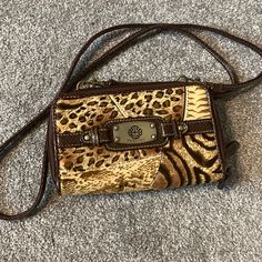 Lots Of Space! Removable Mirror. Brown Crossbody Wallet, Brown Wallet With Removable Pouch Crossbody, Casual Brown Wallet With Removable Pouch, Brown Crossbody Wallet With Zipper Closure, Crossbody Wallet, Tan Brown, Crossbody Bags, Animal Print, Bag Lady