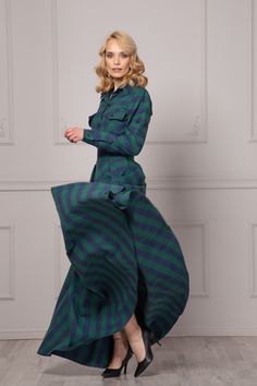 Fun and stylish casual green and blue plaid long flannel cotton dress with adjustable long sleeves - personalize your dress how you want. Snug fit 'till the waist, this checkered flare maxi dress flows like a dream all the way down to the floor. This shirt dress is just perfect for spring and fall! **A final touch to make your look the most stunning in the room. You can add a BELT for more luxury: https://www.etsy.com/listing/995708064/ 🌀 Unique fashion experience for your playful character KEY Edwardian Walking Dress, Mid Century Modern Dress, Long Flannel, Walking Dress, Blue Tartan, Dress Cottagecore, Collared Shirt Dress, Cottagecore Dress, Fair Lady