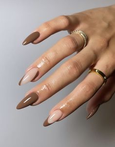 Almond Coffin Shaped Nails, Fall Nail Colors Long Nails, Classy Almond Shaped Acrylic Nails, Acrylic Nails Almond Shape Design, Sultry Nail Designs, Almond Acrylic Nails Neutral, Neutral Simple Nails, Nuteral Nails Fall, Long Almond Nails Designs Winter