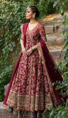 Indian Closet, Red Bridal Dress, Latest Bridal Lehenga, Desi Wedding Dresses, Heavy Dresses, Wedding Party Outfits, Latest Bridal Dresses, Bridal Dresses Pakistan, Pakistani Wedding Outfits