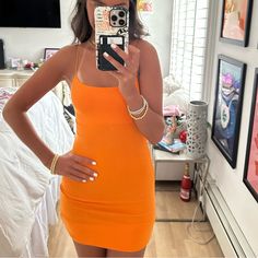 Never Worn Fitted Orange Bodycon Dress For Brunch, Chic Orange Mini Dress By Zara, Dresses Orange, Xs Dresses, Zara Basic, Zara Dresses, Dresses Xs, Color Orange, Zara