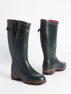 The new Aigle design is the first anti-fatigue design for wellington boots, featuring: A triple-density rubber sole - to provide a soft cushion to your step A midsole - for comfort/stability Abrasion resistant outer sole and a 360-degree high-grip energy managing tread Tread pattern designed to simulate the sure-footed mountain goat. These women's Aigle wellingtons are hand made to last and designed to provide an extremely comfortable environment for your feet, complete with a waterproof gusseted calf and buckle to allow adjustment over a range of calf widths. Features: The first triple density rubber Anti-Fatigue boot Women's Natural Rubber handcrafted in France Damping cushion: Shock absorption and energy return Midsole: Comfort and stability for your feet Outsole: Abrasion resistance 36 Bronze Green, Wellington Boot, Mountain Goat, Hunting Boots, Rubber Boot, Wax Jackets, Wellington Boots, Outdoor Fashion, Walking Boots