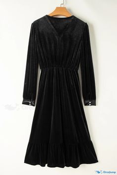 OrcaJump - Elegant Puff-Sleeve Black Velveteen Dress Night Out Style, Midi Gowns, Elegant Fabric, Black Dress Outfits, Romper And Jacket, Cocktail Parties, Embroidered Details, Swimwear Cover Ups, Types Of Skirts