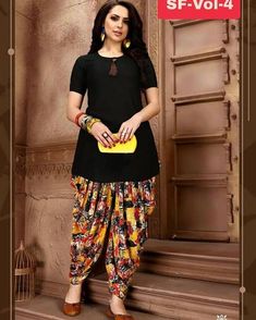 Dhoti Kurti, Long Skirt Top Designs, Black Kurti, Stylish Office Wear, Jeans Outfit Ideas, Silk Kurti Designs