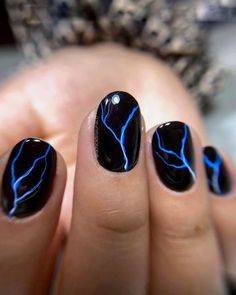 Short Gel Nails Design Ideas, Thermo Nails Design, Blue And Black Flame Nails, Lightening Nail Art, Rock Band Nails, Cool Short Nails Design, Dark Short Nails Ideas, Nails With Lightning Bolt, Blue Fire Nails