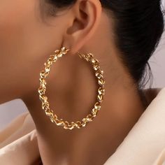 Brand New Women's Large Twisted Gold Hoop Earrings Genuine 14k Gold Plated Sterling Silver 2.75" Size Retail Price $300 Buy With Confidence From A Trusted Seller With A 99%+ Feedback Rating! A0104 (Id-1504-) Big Statement Earrings, Estilo Punk, Style Punk, Large Hoop Earrings, Big Earrings, Jewelry Earrings Hoops, Ear Jewelry, Round Earrings, Styl Vintage