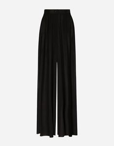 Stretch silk chiffon wide-leg pants: Black Dolce high waist Double darts Front slant pockets Belt loops Inner leg: 90 cm Hem: 48 cm Detachable inner stretch silk crepe de chine shorts Concealed front zipper and covered button fastening The model is 175 cm tall and wears a size IT 40 Made in Italy Black Silk Wide Leg Pants, Chiffon Pants, Calf Length Skirts, Black Wide Leg Trousers, Satin Trousers, Silk Trousers, Silk Pants, Silk Crepe, Tailored Trousers