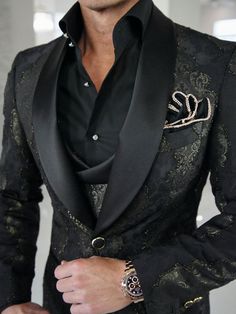 Black Sparkle Suit Men, Wedding Suits Groom Black And Gold, Black And Gold Groom Suit, Black And Gold Suit Men Prom, Expensive Suits Men Luxury, Gold Mens Suit, Black And Gold Suit Men, Black And Gold Suits, Gold And Black Suit