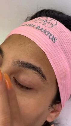 Guys Eyebrows, Eyebrow Stencil, How To Color Eyebrows, Eyebrow Tutorial, Eyebrow Shape, Dipbrow, Female Tattoo