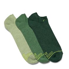 In our green three pack of ankle socks that plant trees, every step feels like walking on freshly mowed grass. Every pair comes with a leaf embroidery too, so you get a little reminder of the extra green you added to the world. Set of three pairs in green hues --- Made in India Size: Men's 8-13, women's 9-14 75% Fairtrade Organic Cotton, 23% Recycled Polyester, 2% Elastane. Machine wash cold. Do not Bleach. Tumble dry Low. Do not Iron. Going To Bed Hungry, Peppermint Lip Balm, Green Socks, Socks Gift, Comfortable Socks, Rose Boutique, Clean Cotton, Tree Hugger, Cotton Set