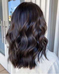 Black Hair Balayage Short Hair, Bayalage Brunette Low Maintenance, Dark Short Hair Ideas, Short Black Hair With Balayage, Brown Balayage On Short Hair, Dark Brown Vs Black Hair, Dark Hair Color Ideas Short, Dark Brown Balayage Hair Chocolates, Chocolate Balayage On Black Hair