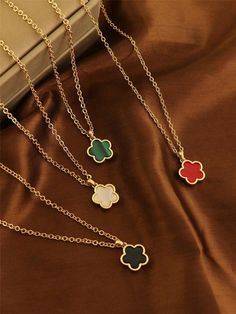 1pc Women's Luxury Design Floral & Clover Pendant Necklace, Fashion Choker Necklace, Party/Birthday/Valentine's Day Gift Green Fashionable   Copper     Women Fashion Jewelry, size features are:Bust: ,Length: ,Sleeve Length: