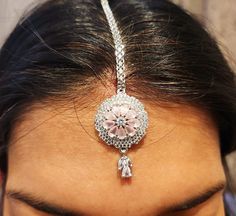 Gorgeous white gold plated Maang tikka with full of CZ stones Length: 5 inches Ready to ship in one business day  Comes in a small box Diamond Maang Tikka, Tikka Indian Jewelry, Jewelry Pakistani, Maang Tikka, Pakistani Jewelry, Cz Jewelry, Small Boxes, Cz Stone, Hair Jewelry