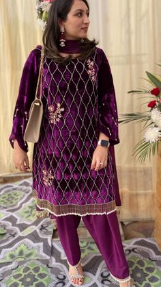 Kinds Of Clothes, Design Patterns, Dress Design, Dress Designs, Velvet Dress, Designer Dresses, Pattern Design