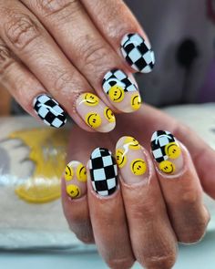 Checkerboard Nails, Wavy Art, Cow Nails, Nails Now, Short Acrylic Nails Designs, Nails 2024, Oval Nails, Unique Nails