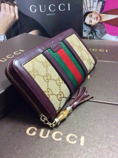 $117 my own experience share, more products,pls visit http://www.salehandbagscollection.com/ Green Ribbon, Gucci Wallet, Time Piece, Red Green, Zip Around Wallet, Wallets, Outlet, Coin Purse, Gucci