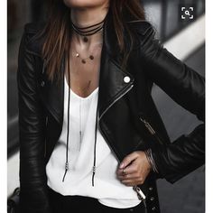 Brand New! Free Black Zara Scarf With This This Purchase! :) Biker Shorts Outfit, Leather Jacket Outfits, Fashion Blogger Style, Looks Black, Winter Trends, Mode Inspo, Black Leather Jacket, Inspiration Style, Looks Style