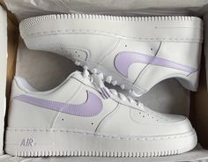 These custom hand painted Nike Air Force 1 sneakers feature a Lavender color theme that helps you feel special! ★ Painted with acrylic leather paint and topped with a finished to ensure quality, durability, and long wear (waterproof, scratch proof, and dull-proof). ★ Sizes are in US. ★ These shoes are hand painted. ★ In the case that these shoes need to be washed, wetting a cloth and hand washing them is recommended, however they can be put in the wash set on delicate. Feel free to contact us for any questions you may have :) Check out our other products: https://www.etsy.com/shop/slatscustomsco Παπούτσια Nike Free, Mode Converse, Обувь Air Jordan, Buty Marki Nike, Boty Nike, Skor Sneakers, Nike Shoes Air Force, Dr Shoes, Basket Style