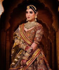 traditional rajasthani bride Bride Pics, Rajasthani Bride, Best Indian Wedding Dresses, Shri Mataji, Rajasthani Dress, Bridal Indian, Bride Photos Poses, Bridal Lehenga Designs