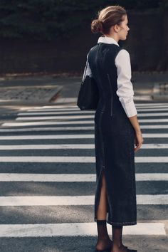 Z1975 DENIM MIDI DRESS Denim Dress Winter, Midi Dress Winter, Long Denim Dress, Zara Looks, Midi Denim, Denim Midi Dress, Dress Sleeve Length, Zara Outfit, Midi Dress Style