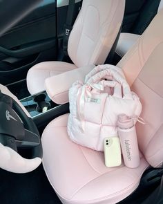 Pink Pilates Princess, Girly Car Accessories, Cool Car Accessories, Pink Pilates, Estilo Indie, Girly Car, Pilates Princess, Pink Life