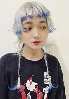 Bob Mullet, Unusual Hairstyles, Unusual Hair Colors, Strange And Unusual, Creative Hair Color, 짧은 머리, Fancy Hairstyles, Haircuts For Long Hair