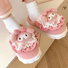 Sole material EVAHeel height 3-5 cmInner material is plush Dog Seat Covers, Dog Seat, Dog Items, Womens Fall, Autumn And Winter, Dog Clothes, Jade, Slippers, Outfit Accessories