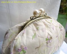 "Ready To Ship. This listing is a elegant embroidery lace Organza beige flowers women frame clutch/ purse with pearl made of 100% cotton. It is perfect for your change, cosmetic,phone or jewelry and also big to fit credit/ id. cards as well. And it is a perfect way to say thank you, happy birthday or \"you are the best of friends\". This purse is made with full attention to detail in my smoke free studio. *Outer material:100% pink cotton cover with white embroidery lace Organza *Lining:100% cott Thank You Happy Birthday, Beige Flowers, Bag Embroidery, Best Of Friends, Messenger Purse, Elegant Embroidery, Embroidery Lace, White Embroidery, Pink Cotton