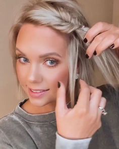 Octoberfest Hairstyles Short, Hair Styles For Half Up And Half Down, Work Hairstyles For Nurses Short Hair, Hair Do Ideas For Short Hair, One Side Hair Braid, Easy Hairstyles For Fine Hair Tutorials, Front Hair Pinned Back, Who What Kare Hair, Style Your Hair