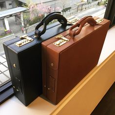 Moore Pearsall Leathers on Instagram: “beautiful english bridle hard sided briefcases made for a VIP collection in navy & natural - also check out the lovely sakura tree in the…” English Bridle, Sakura Tree, Top Handle Bag, Navy, Nature