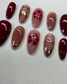 Brown Nail Chrome, Cherry Red Nails With Chrome, Dark Red Brown Nails, Chai Nails, Red Blooming Gel Nails, Red With Gold Nails, Dark Red Chrome Nails, Dark Cherry Nails, Red Chrome Nails