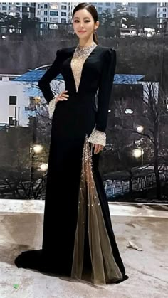 Gala Dresses Long Sleeve, Black Evening Gown Classy, Evening Dresses 2023, Baju Kahwin, Evening Wear Dresses, Formal Wear Dresses, Pink Formal Dresses, Evening Gown Dresses, Black Satin Dress