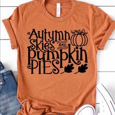 So Cute! Thanksgiving Shirt Ideas Vinyl, Cricut Thanksgiving Shirts, Fall Svg Shirts, Thanksgiving T Shirt Ideas, Fall Shirt Designs