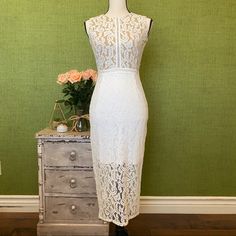 Lace Midi Dress With Zipper Length: 45 1/2 Mannequin Measurements Bust 34” Waist 26” Hip 35” Shoulder 15” White Lace Dress, Lace Midi, Lace Midi Dress, Lace White Dress, White Lace, Lace Dress, Colorful Dresses, Color White, Midi Dress