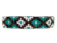 This turquoise and white diamond unisex seed bead bracelet is a must have for the every day accessory! Makes for a great birthday gift, Christmas gift, holiday gift, stocking stuffer, friendship bracelet and a his/hers, his/his, hers/hers couples bracelet! Like what you see here? Check out all of our beautiful handmade products at www.etsy.com/shop/KAQCHI Follow us on Facebook or Instagram! @KAQCHIshop ITEM# BBS207 Adjustable Turquoise Beaded Bracelets With Strap, Turquoise Beaded Bangle Friendship Bracelets, Festival Turquoise Bracelets With Tiny Beads, Mayan Women, Teal Bracelet, Beach Bracelet, Couples Bracelet, Turquoise Bead Bracelet, Beach Bracelets